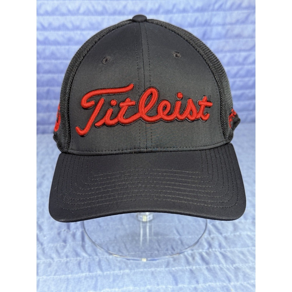 Titleist Pro V1 Black Red Stretch Fit Golf Hat Cap Adult Men's sz. L/XL